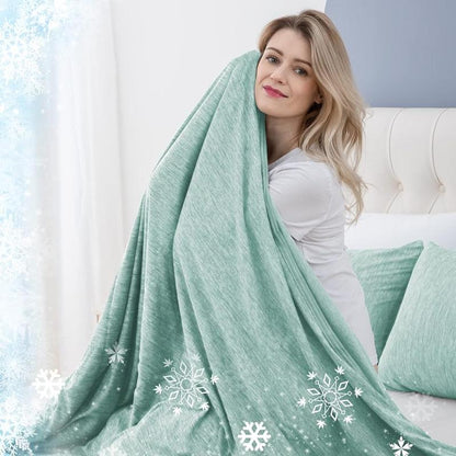 [Springtok] Cooling Blanket for Hot Sleepers Lightweight Summer Cold Thin Blankets for Sleeping, Hot Flashes Night Sweats, Soft Blanket for Bed